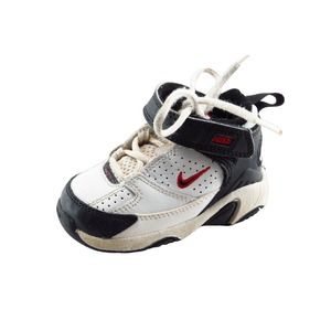 Nike‎ Toddler Boys 4 Medium White Athletic Synthetic